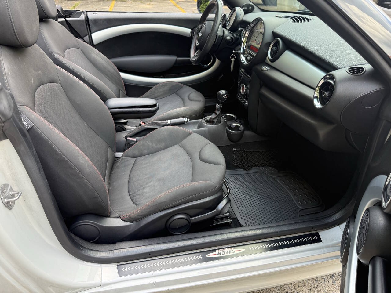 Used 2013 MINI Cooper Roadster S FWD image 11