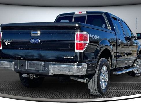 Used 2011 Ford F150 XLT w/ XLT Chrome Pkg image 6