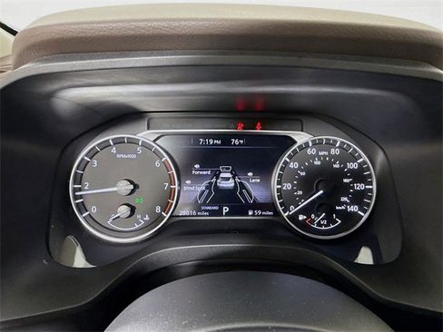 Certified 2023 Nissan Rogue SV image 17