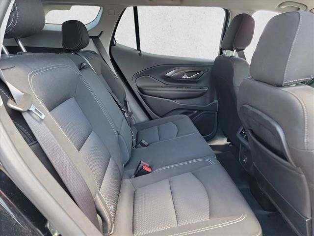 Used 2022 GMC Terrain SLE w/ Driver Convenience Package FWD image 16