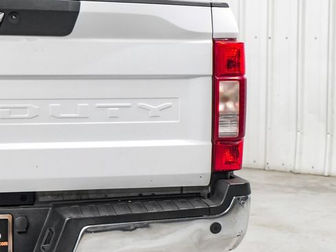 Used 2021 Ford F250 Lariat w/ FX4 Off-Road Package AWD/4WD image 49