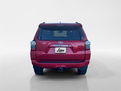 Used 2020 Toyota 4Runner SR5 Premium image 5