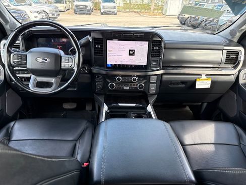 Used 2024 Ford F250 Lariat w/ Chrome Package image 6