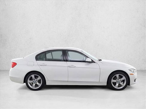 Used 2015 BMW 320i xDrive Sedan AWD/4WD image 8