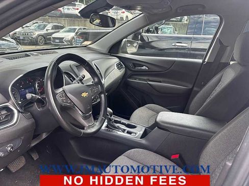 Used 2024 Chevrolet Equinox LT AWD/4WD image 2