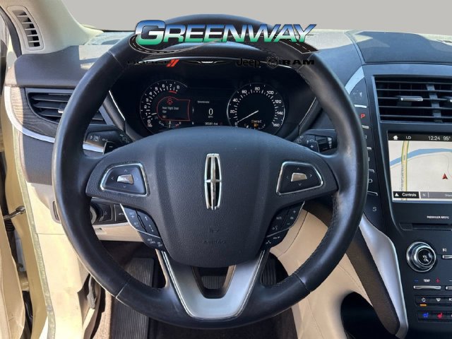 Used 2018 Lincoln MKC Reserve FWD image 32