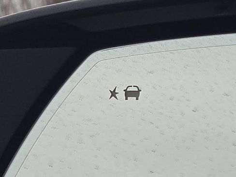 New 2026 Chevrolet Suburban High Country image 13