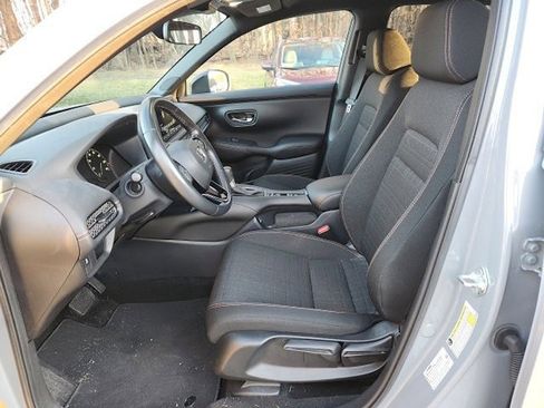 Certified 2023 Honda HR-V Sport image 15