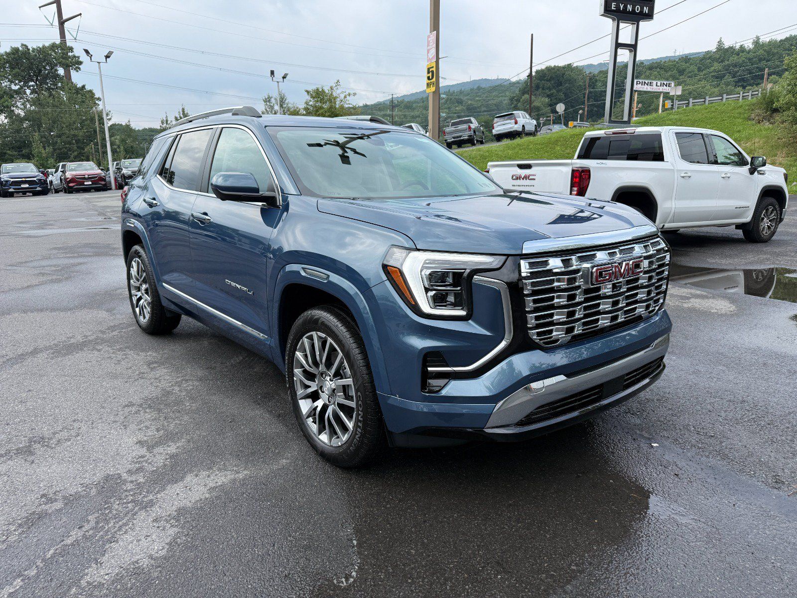 New 2027 GMC Terrain Denali AWD/4WD image 7