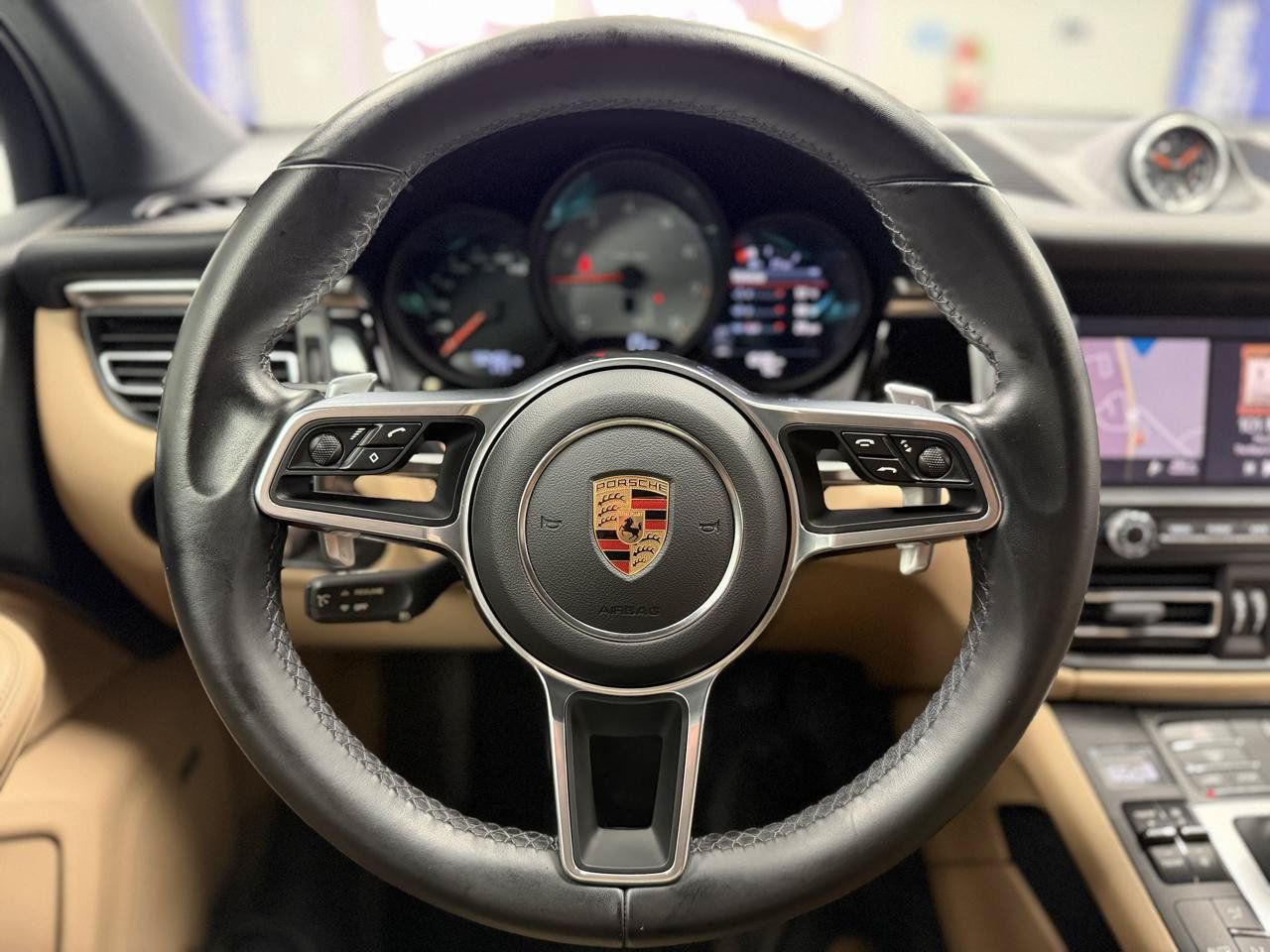 Used 2019 Porsche Macan S w/ Premium Package Plus AWD/4WD image 17