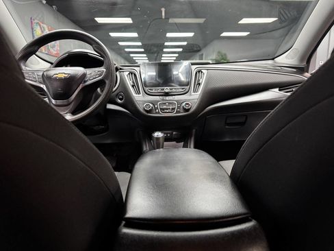 Used 2020 Chevrolet Malibu LS w/ LPO, Convenience Package 1 image 38