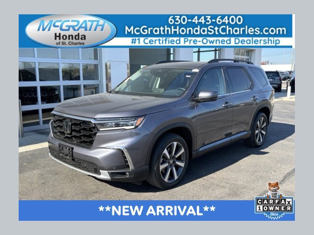 Used 2024 Honda Pilot Touring image 1