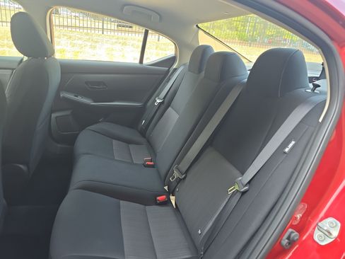 Used 2025 Nissan Sentra SV FWD image 13