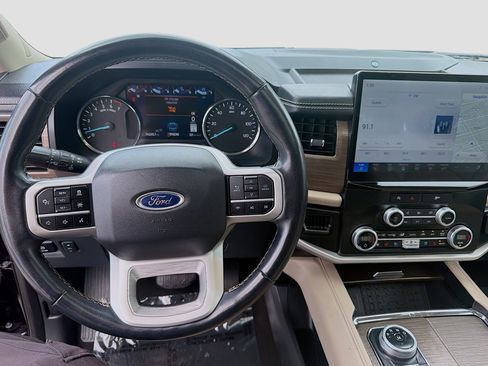 Used 2024 Ford Expedition Max Limited RWD image 8