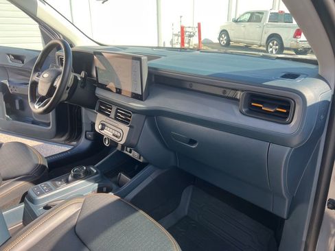 Used 2025 Ford Maverick Tremor AWD/4WD image 29
