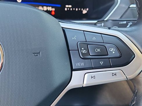 Certified 2024 Volkswagen Tiguan SE AWD/4WD image 18