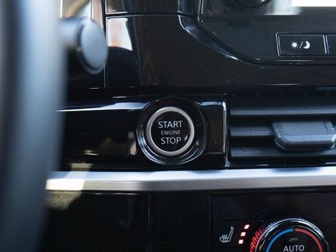 Used 2023 Nissan Pathfinder Platinum w/ Cargo Package image 33