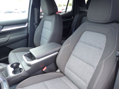 New 2026 GMC Terrain Elevation image 17