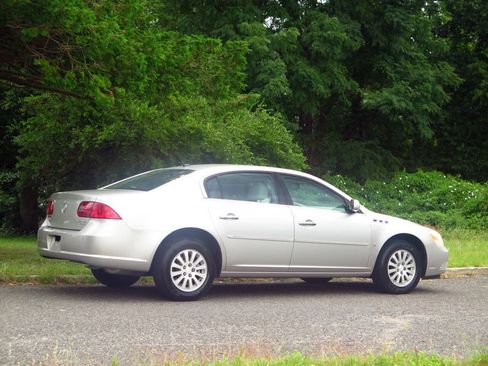 Used 2007 Buick Lucerne CX FWD image 4