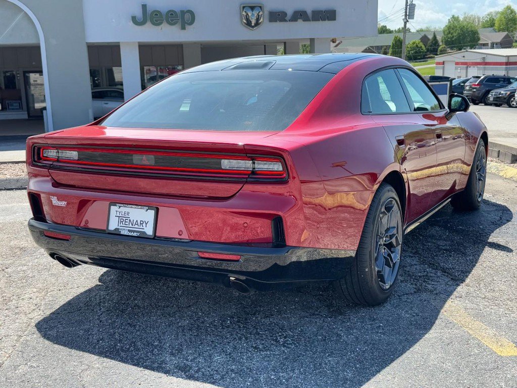 New 2026 Dodge Charger R/T AWD/4WD image 4