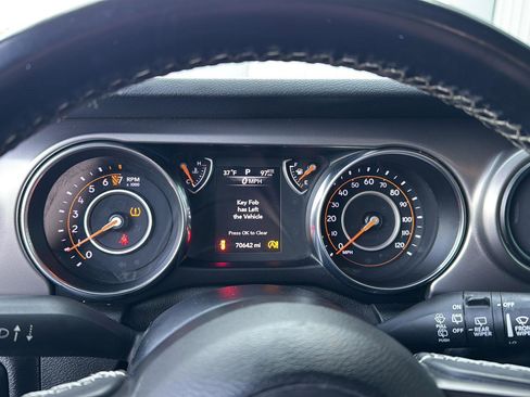Used 2020 Jeep Wrangler Unlimited Sport image 20