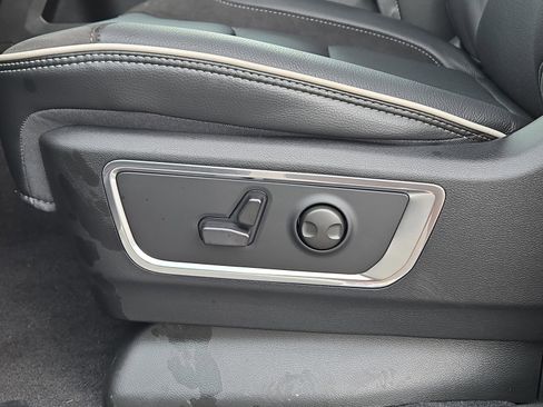 New 2026 RAM 1500 Laramie w/ Night Edition image 13