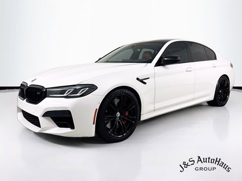 Used 2023 BMW M5 w/ Competition Package image 3
