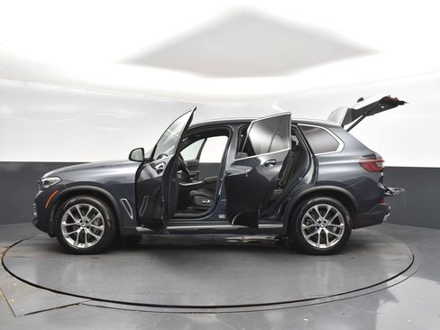 Used 2022 BMW X5 sDrive40i w/ Premium Package image 47