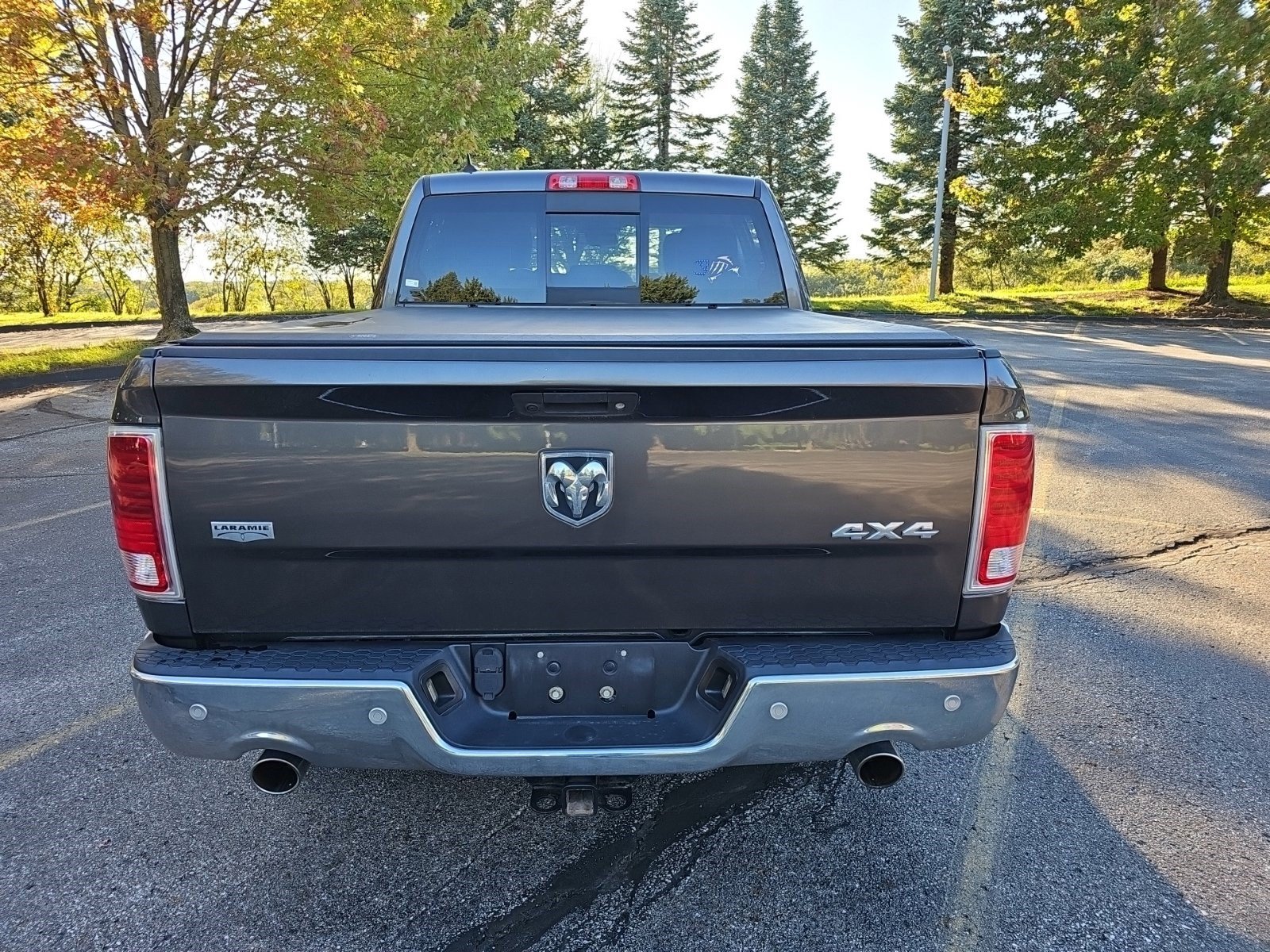 Used 2018 RAM 1500 Laramie w/ Convenience Group AWD/4WD image 5