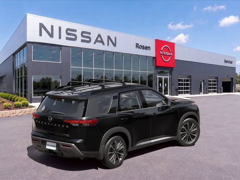 New 2026 Nissan Pathfinder Platinum AWD/4WD image 10