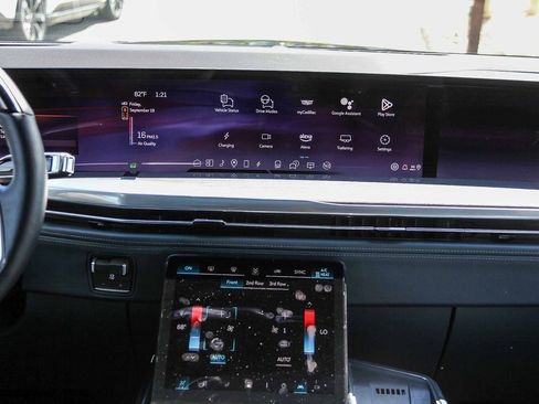 Used 2025 Cadillac Escalade IQ Sport 2 image 14