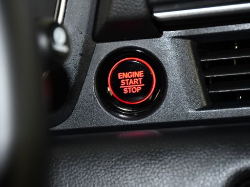 Certified 2026 Honda Pilot image 24