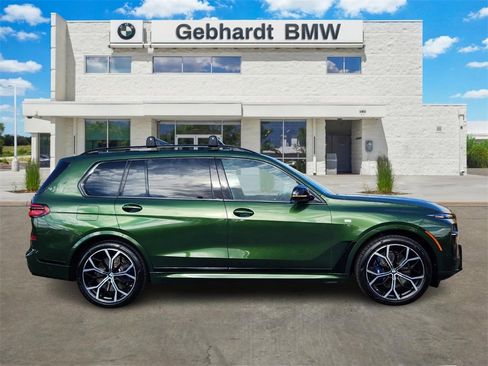 New 2025 BMW X7 M60i image 4