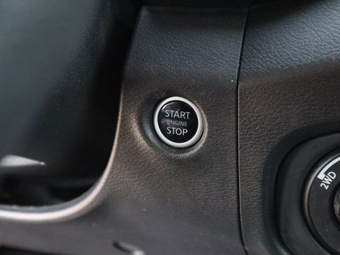 Used 2023 Nissan Frontier S w/ Technology Package image 31