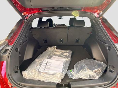 New 2026 Chevrolet Equinox EV LT image 26