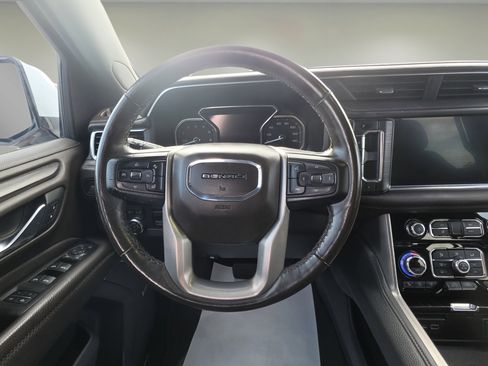 Used 2021 GMC Yukon Denali w/ Advanced Technology Package RWD image 10