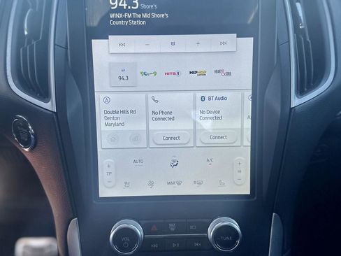 Used 2021 Ford Edge ST-Line w/ Class II Trailer Tow Package image 18