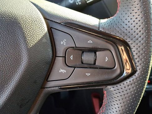 Used 2023 Chevrolet TrailBlazer RS image 27