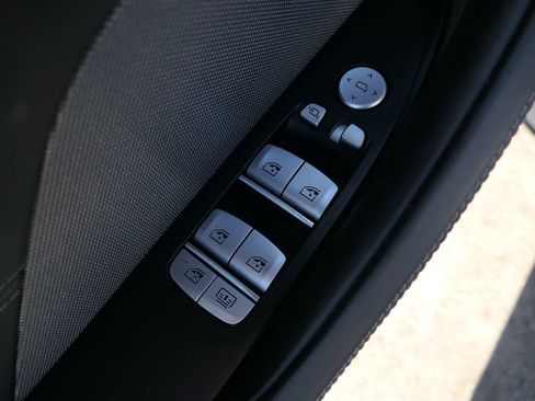 Used 2025 BMW M8 Competition w/ M Carbon Exterior Package AWD/4WD image 11