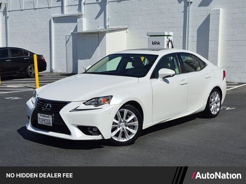 Used 2016 Lexus IS 200t RWD image 1