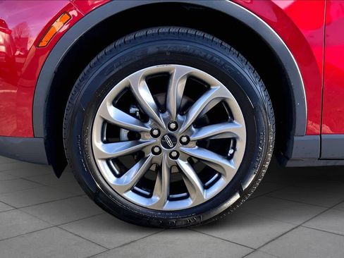 Used 2021 Lincoln Corsair AWD w/ Premium Package image 10