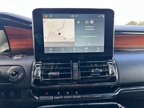 Used 2018 Lincoln Navigator L Reserve w/ Technology Package AWD/4WD image 26