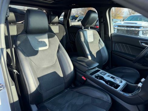 Certified 2024 Ford Edge ST w/ Equipment Group 401A image 32