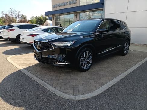 Used 2023 Acura MDX SH-AWD w/ Technology Package image 2