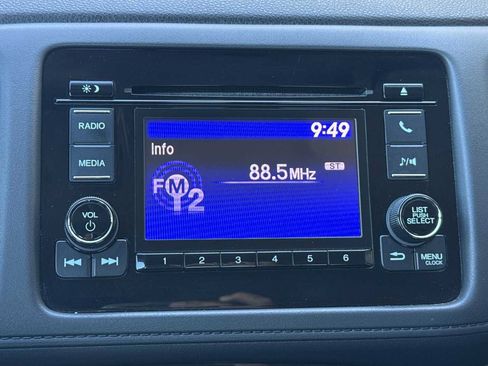 Used 2021 Honda HR-V LX image 18
