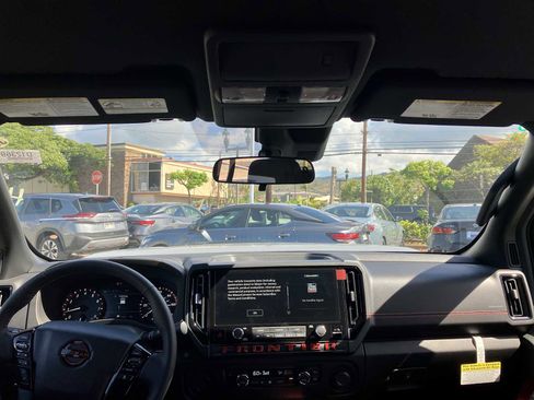 New 2025 Nissan Frontier Pro-X image 9