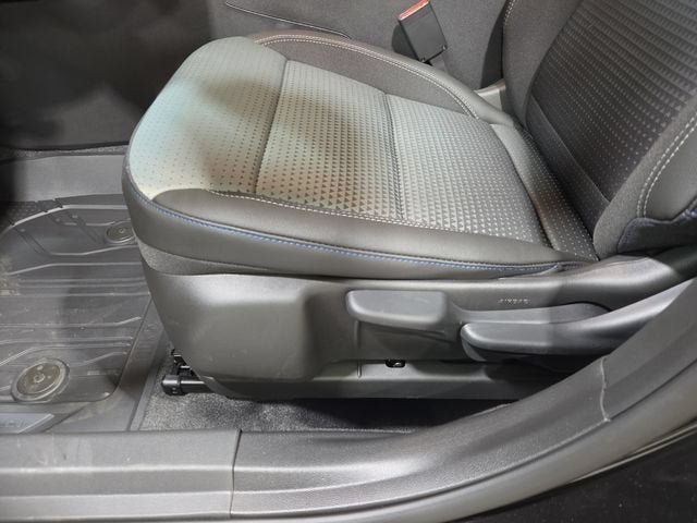 New 2026 Chevrolet Trax LT w/ LT Convenience Package FWD image 12