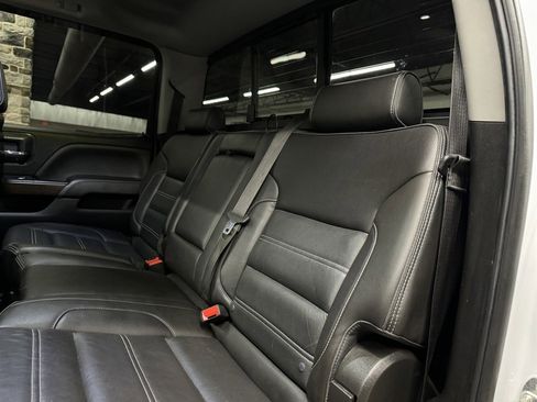 Used 2018 GMC Sierra 2500 Denali image 23