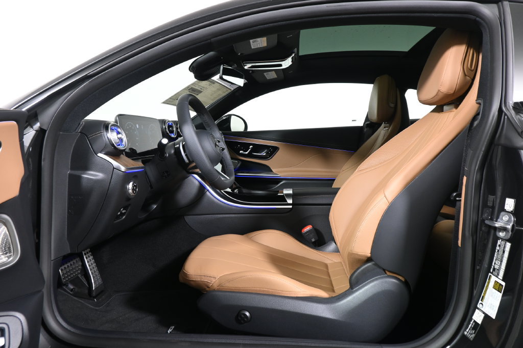 New 2027 Mercedes-Benz CLE 450 4MATIC Coupe image 3
