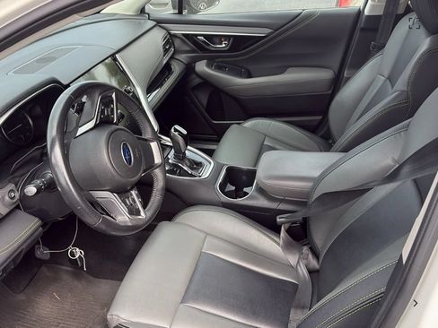 Used 2021 Subaru Outback Onyx Edition XT AWD/4WD image 2